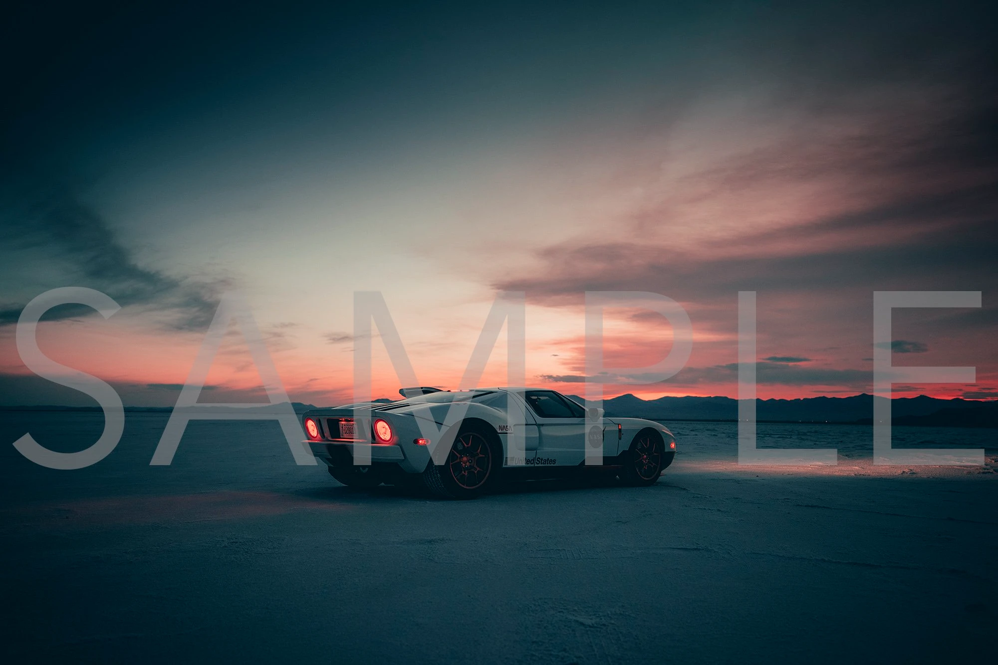 Ford GT print certificate and packaging sample